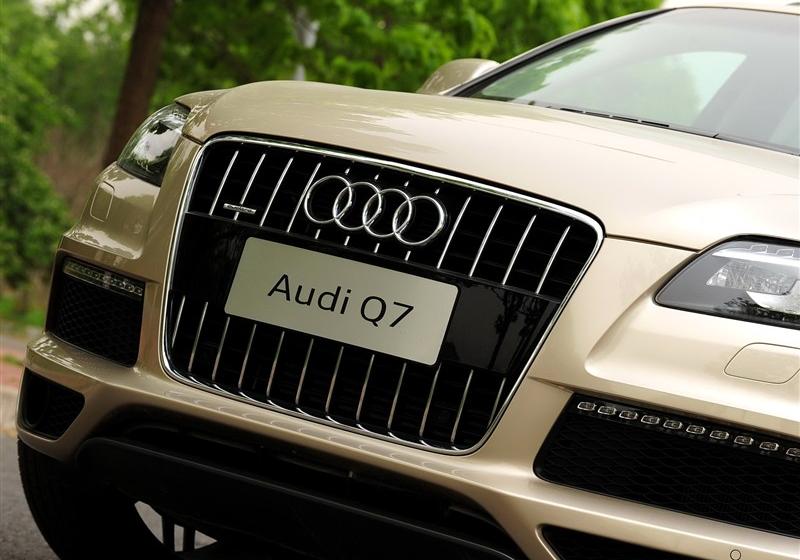 奧迪(進口) 奧迪Q7 2011款 3.0 TFSI 專享型(245kW)