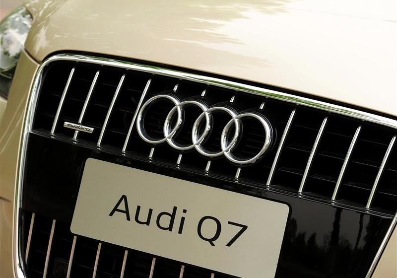 奧迪(進口) 奧迪Q7 2011款 3.0 TFSI 專享型(245kW)