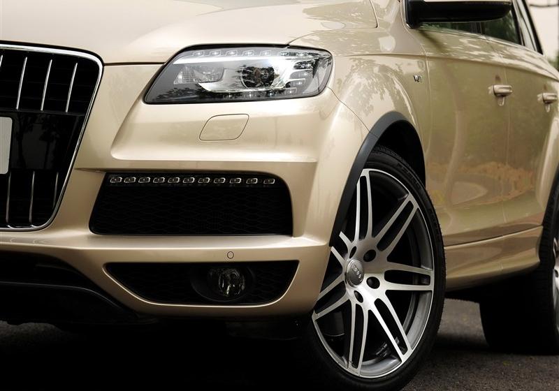 奧迪(進(jìn)口) 奧迪Q7 2011款 3.0 TFSI 專享型(245kW)