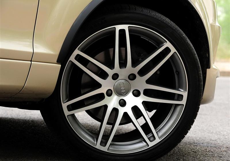 奧迪(進口) 奧迪Q7 2011款 3.0 TFSI 專享型(245kW)