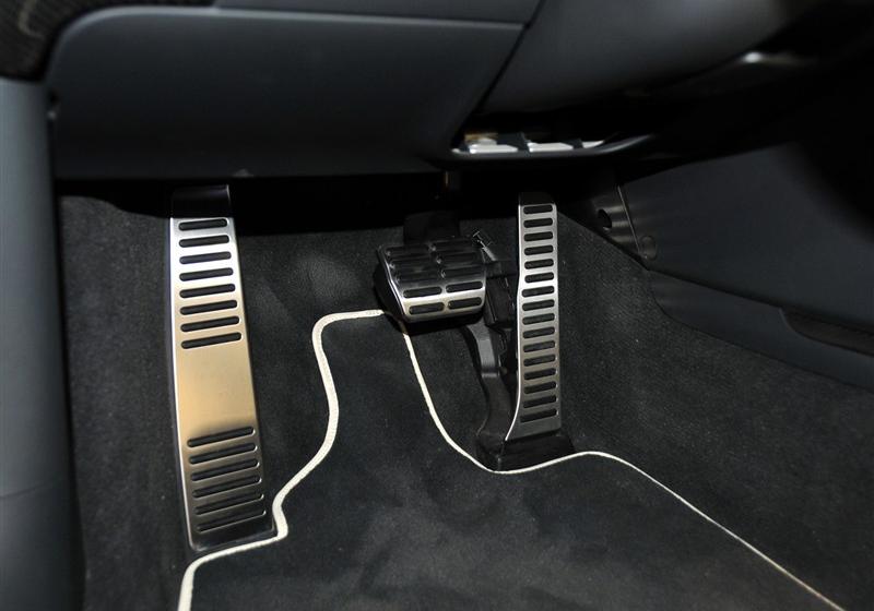 奧迪(進(jìn)口) 奧迪R8 2011款 Spyder 5.2 FSI quattro