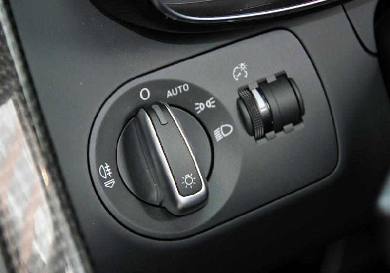 奧迪(進口) 奧迪R8 2011款 Spyder 5.2 FSI quattro