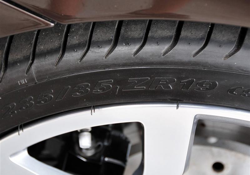 奧迪(進口) 奧迪R8 2011款 Spyder 5.2 FSI quattro