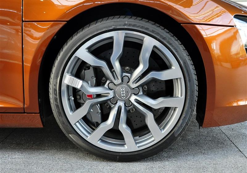 奧迪(進口) 奧迪R8 2010款 5.2 FSI quattro