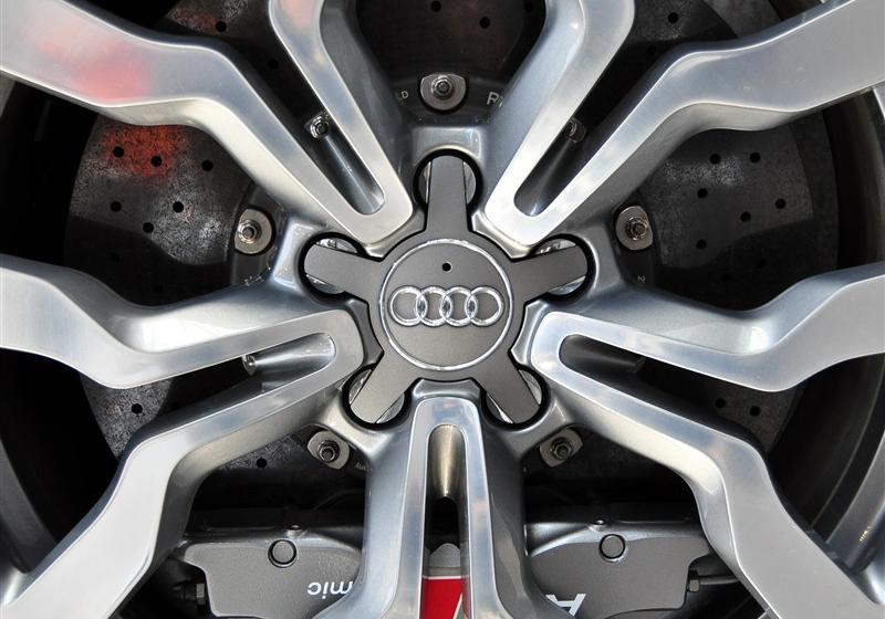 奧迪(進(jìn)口) 奧迪R8 2010款 5.2 FSI quattro