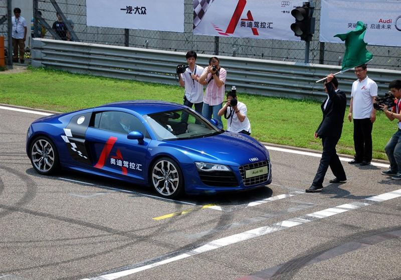 奧迪(進口) 奧迪R8 2010款 5.2 FSI quattro