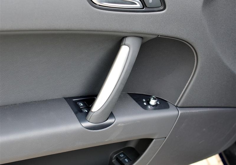 奧迪(進口) 奧迪TT 2011款 TT Coupe 2.0TFSI