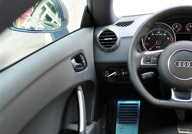 奧迪(進口) 奧迪TT 2011款 TT Coupe 2.0TFSI