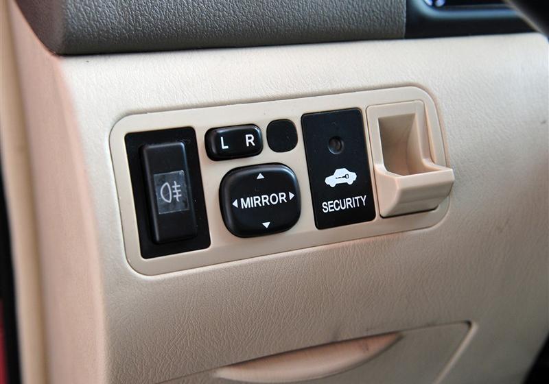 比亞迪 比亞迪F3R 2011款 F3R 1.5舒適型