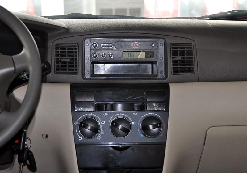 比亞迪 比亞迪F3R 2009款 F3R 1.5金鉆版精英型