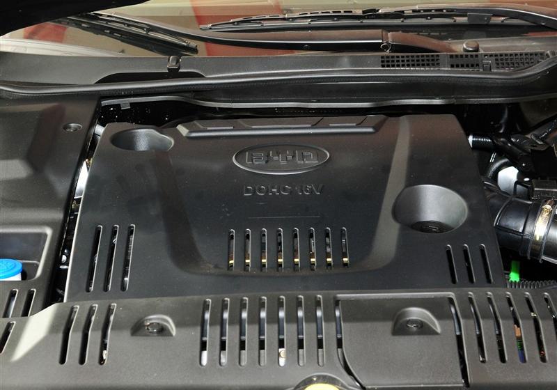 比亞迪 比亞迪F6 2011款 黃金版 1.8L MT豪華型