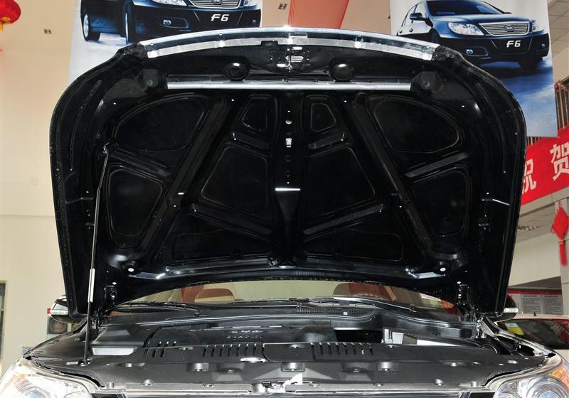 比亞迪 比亞迪F6 2011款 黃金版 1.8L MT豪華型