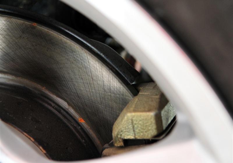 比亞迪 比亞迪F6 2011款 黃金版 1.8L MT豪華型