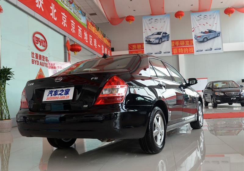 比亞迪 比亞迪F6 2011款 黃金版 1.8L MT尊享型