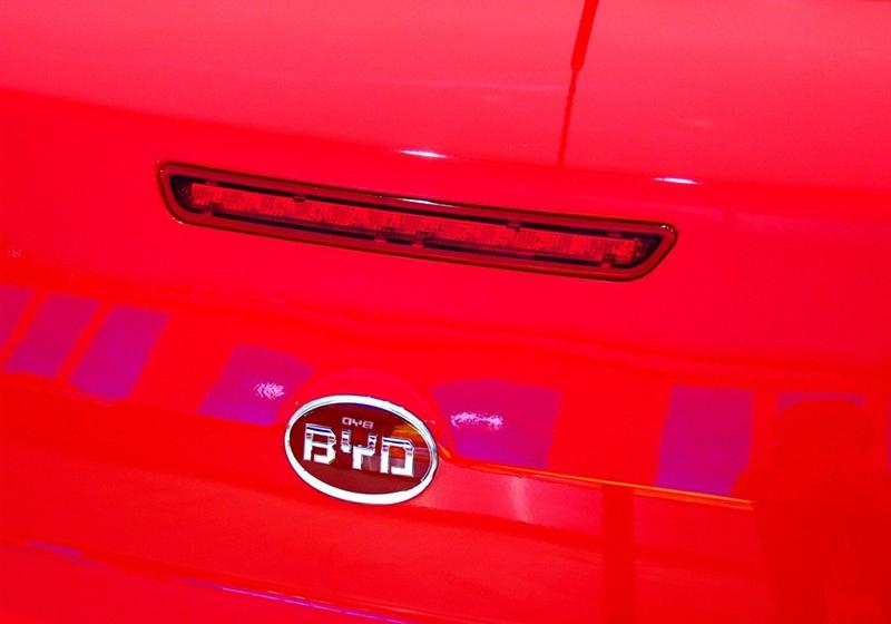 比亞迪 比亞迪S8 2009款 2.0 自動旗艦型