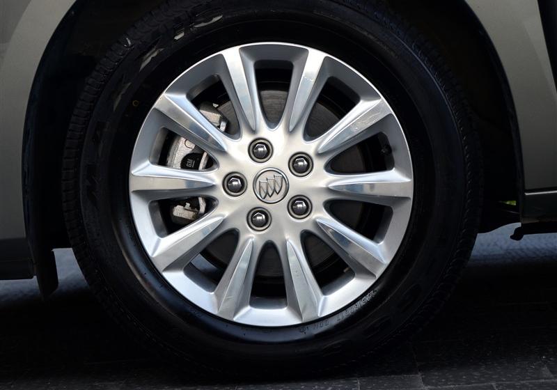 通用別克 別克GL8 2011款 3.0L XT豪華商務旗艦版