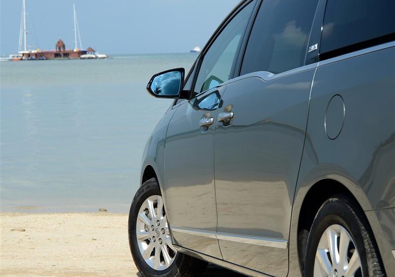 通用別克 別克GL8 2011款 3.0L XT豪華商務旗艦版