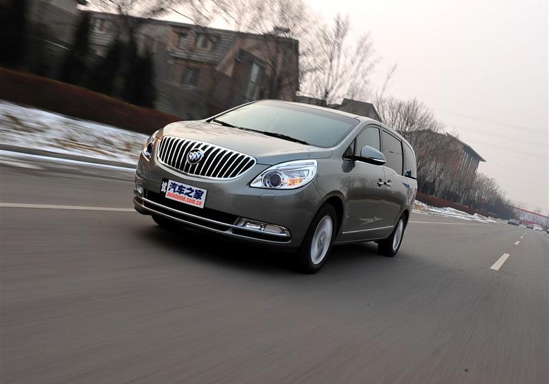 通用別克 別克GL8 2011款 3.0L XT豪華商務(wù)旗艦版