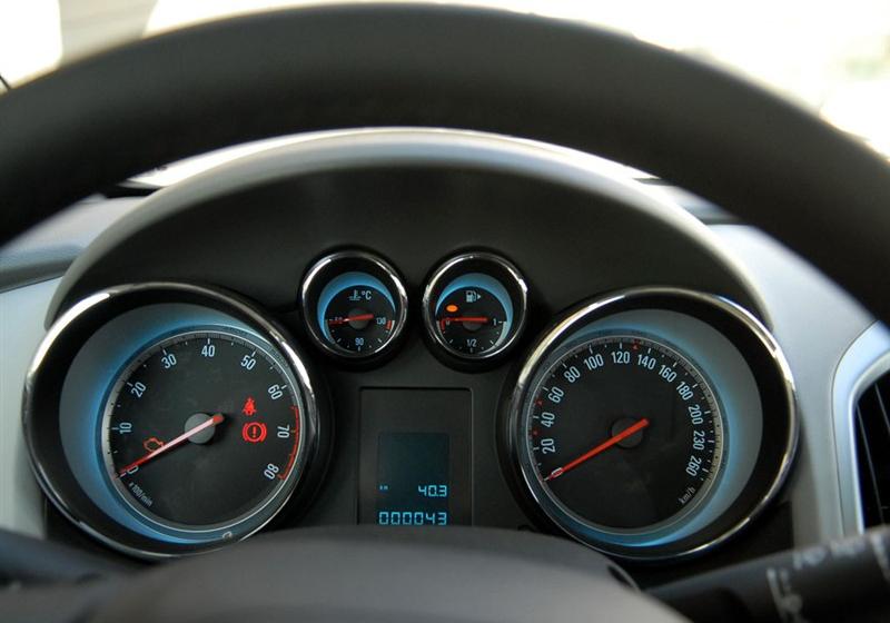 通用別克 英朗 2010款 XT 1.6L 手動進取版