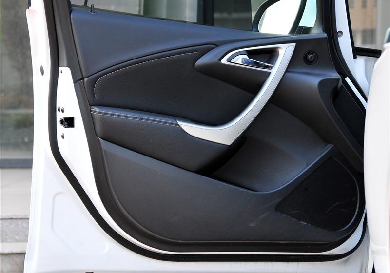 通用別克 英朗 2010款 XT 1.6T 時尚運動版