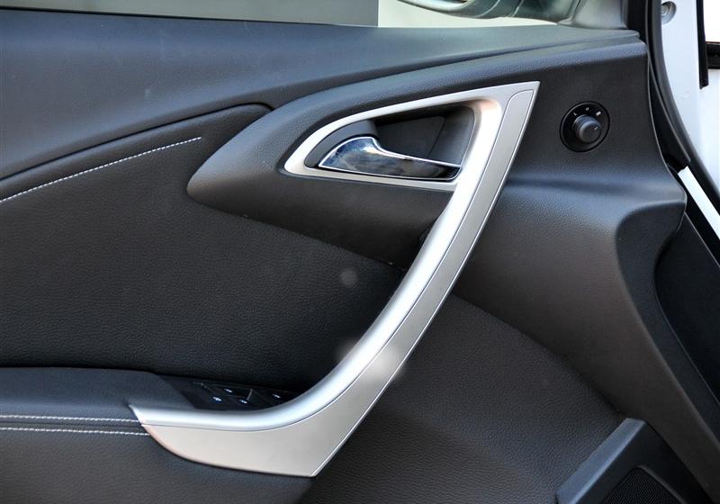 通用別克 英朗 2010款 XT 1.6T 時(shí)尚運(yùn)動(dòng)版