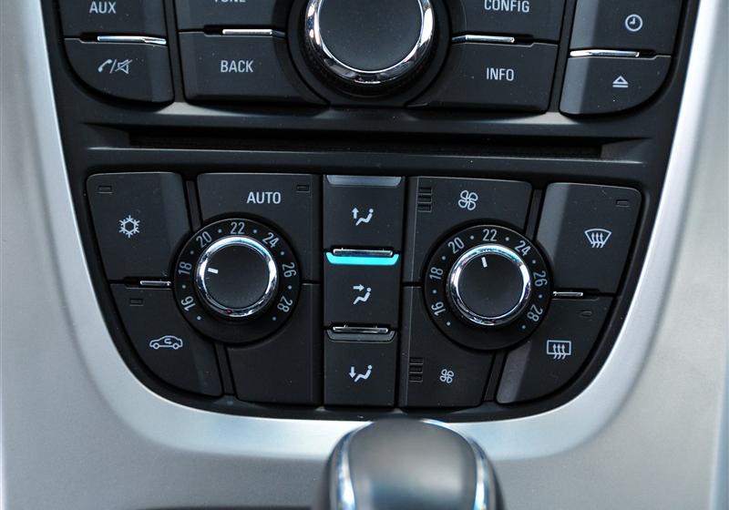 通用別克 英朗 2010款 XT 1.6T 時尚運動版