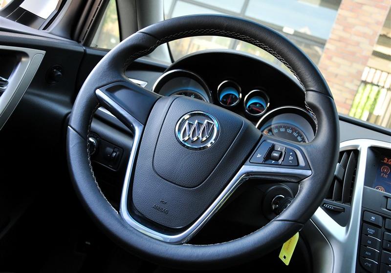 通用別克 英朗 2010款 XT 1.6T 時尚運動版