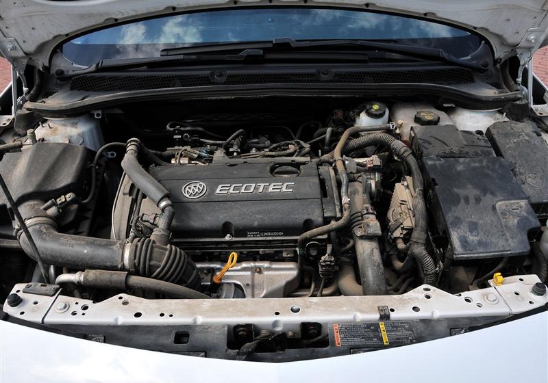 通用別克 英朗 2010款 XT 1.6T 時尚運(yùn)動版