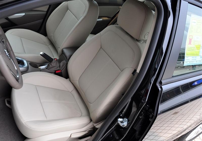 通用別克 英朗 2011款 GT 1.8L 自動(dòng)時(shí)尚版真皮款