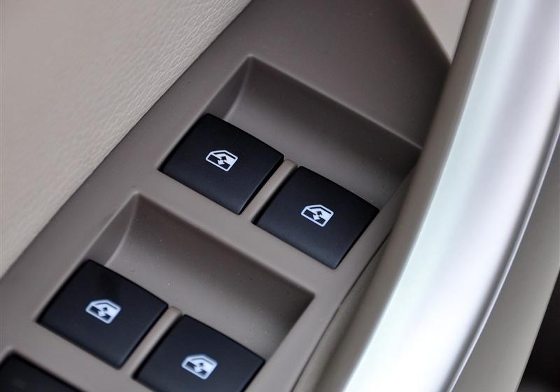 通用別克 英朗 2011款 GT 1.8L 自動(dòng)時(shí)尚版真皮款