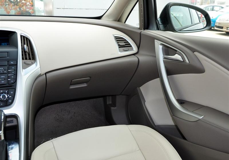 通用別克 英朗 2011款 GT 1.8L 自動時尚版真皮款