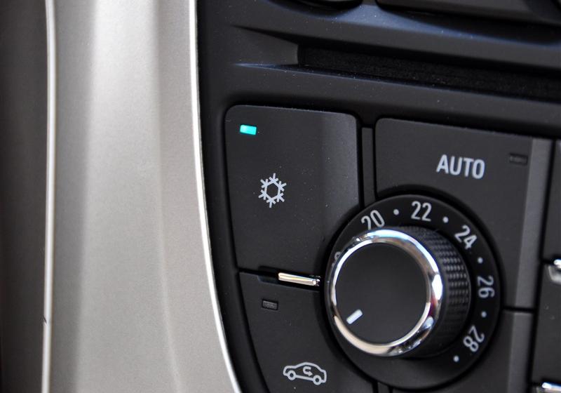 通用別克 英朗 2011款 GT 1.8L 自動(dòng)時(shí)尚版真皮款