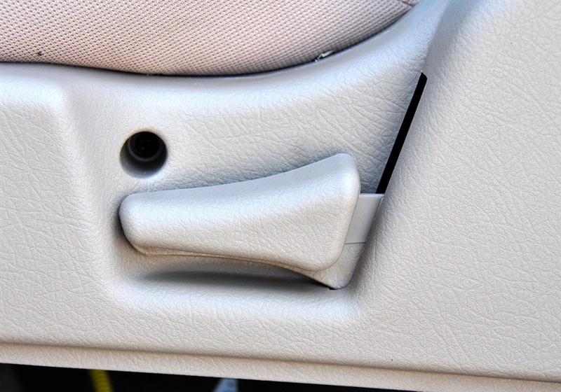 長(zhǎng)城汽車 哈弗H3 2010款 領(lǐng)先版 2.5TCI兩驅(qū)舒適型