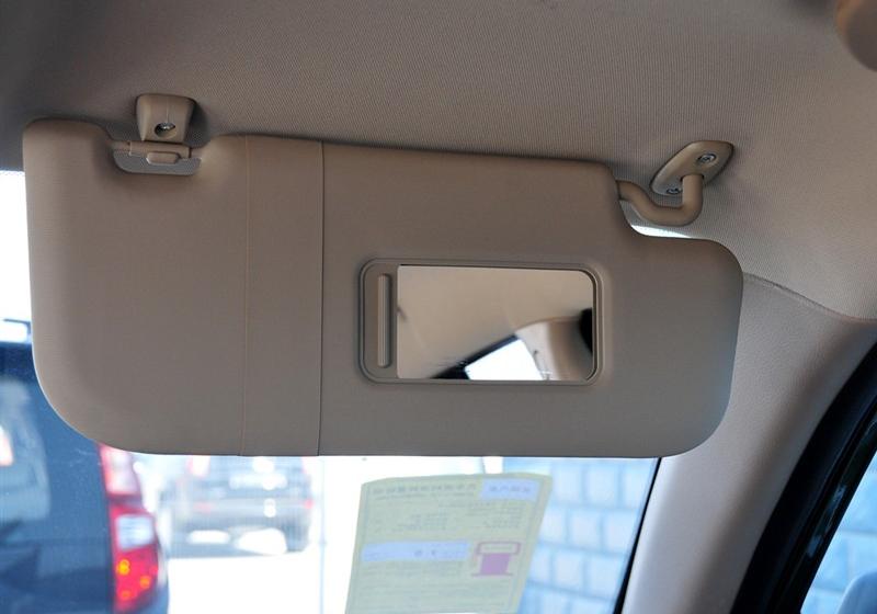 長(zhǎng)城汽車 哈弗H3 2010款 領(lǐng)先版 2.5TCI兩驅(qū)舒適型