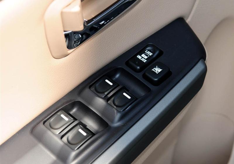 長城汽車 哈弗H3 2010款 領先版 2.5TCI兩驅超豪華型