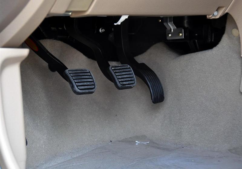 長(zhǎng)城汽車(chē) 哈弗H3 2010款 領(lǐng)先版 2.5TCI四驅(qū)豪華型