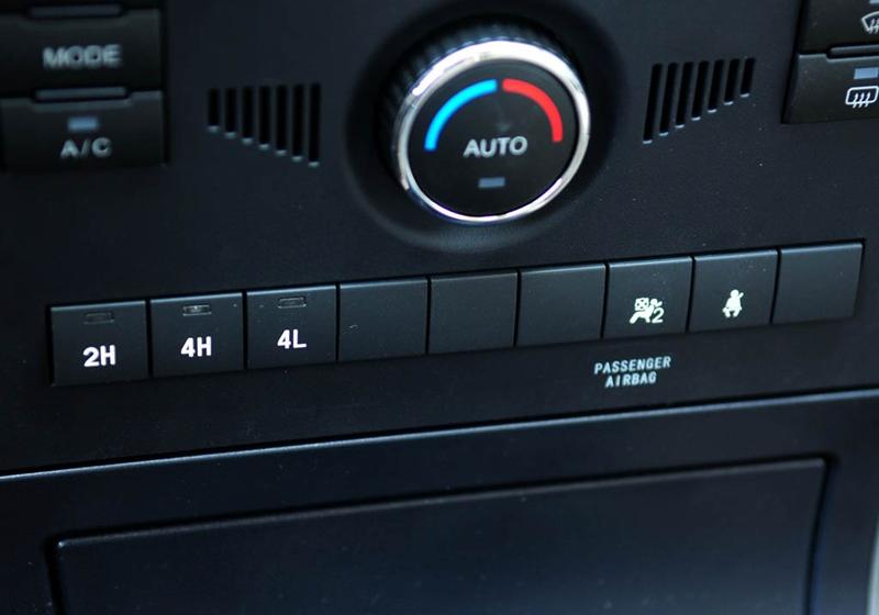 長城汽車 哈弗H3 2010款 領先版 2.5TCI四驅(qū)超豪華型