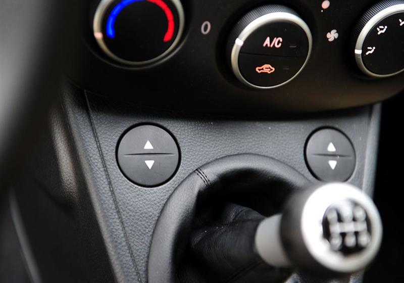 長城汽車 哈弗M1 2009款 1.3 兩驅 豪華型