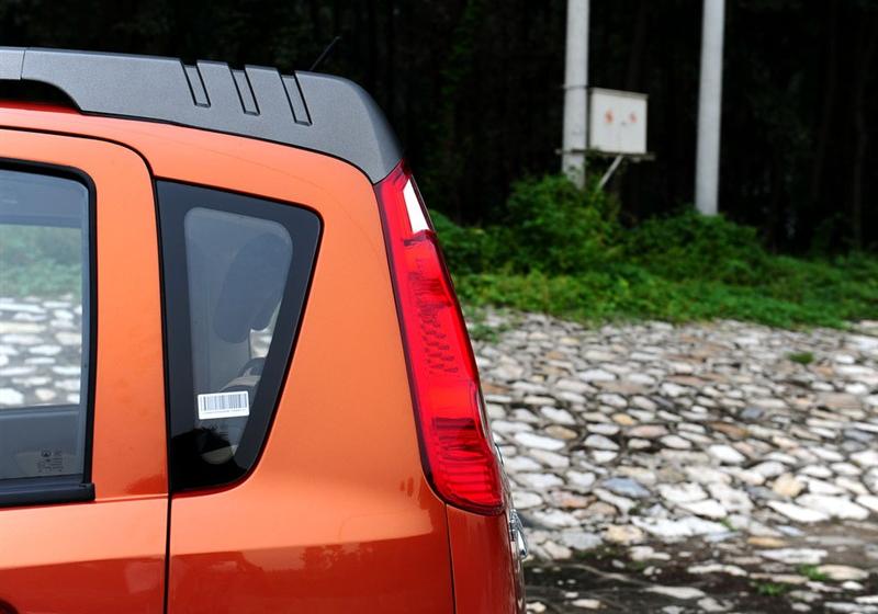 長(zhǎng)城汽車 哈弗M1 2009款 1.3 兩驅(qū) 豪華型