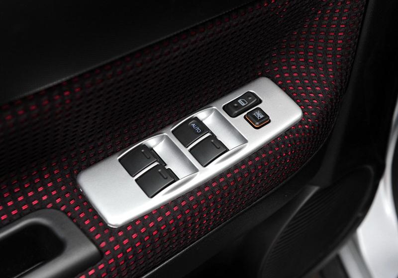 長城汽車 哈弗M2 2010款 1.5手動兩驅豪華型