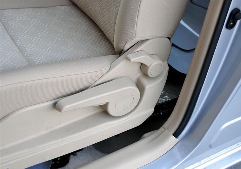 長城汽車 凌傲 2010款 1.3 MT鋒尚版