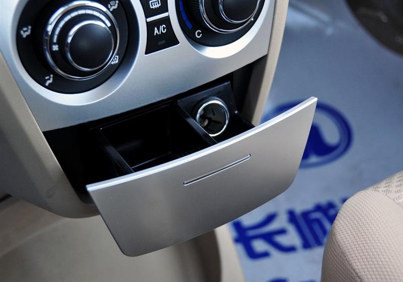 長城汽車 凌傲 2010款 1.3 MT鋒尚版