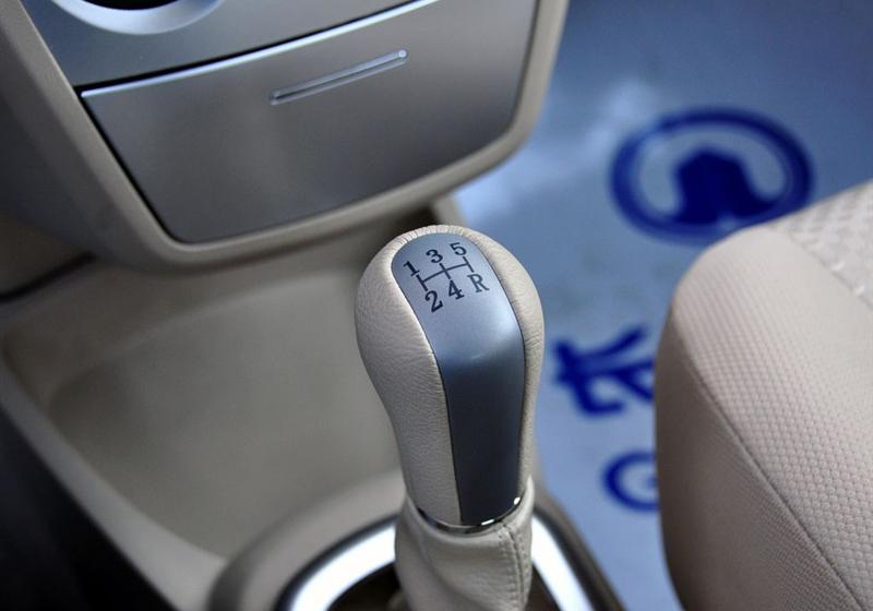 長城汽車 凌傲 2010款 1.3 MT鋒尚版