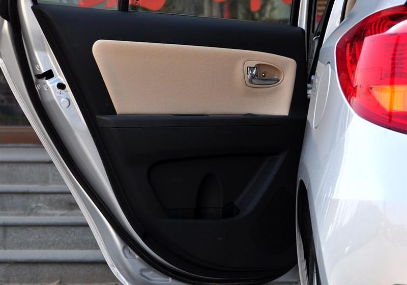 長城汽車 凌傲 2010款 1.3 MT鋒銳版