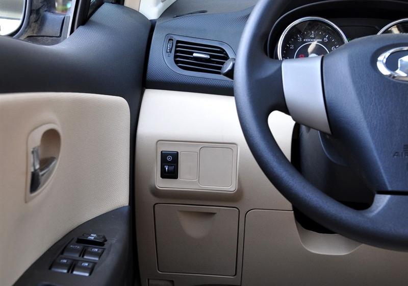 長城汽車 凌傲 2010款 1.3 MT鋒銳版