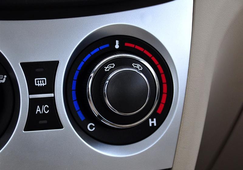 長(zhǎng)城汽車 凌傲 2010款 1.3 MT鋒銳版