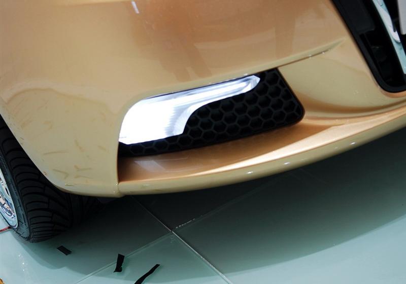 長城汽車 凌傲 2010款 1.3 MT精英版