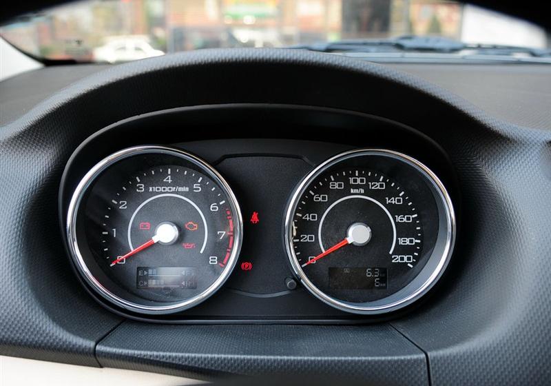 長城汽車 凌傲 2010款 1.5 MT超值版