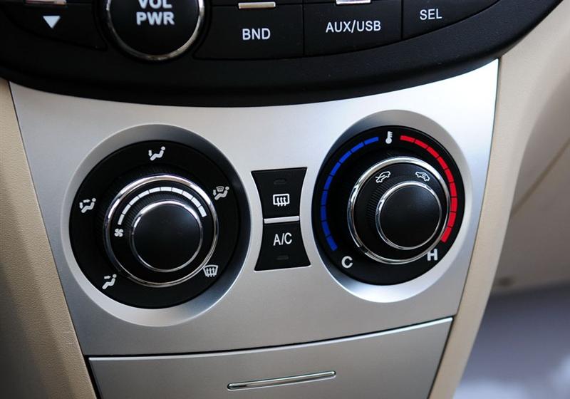 長城汽車 凌傲 2010款 1.5 MT超值版