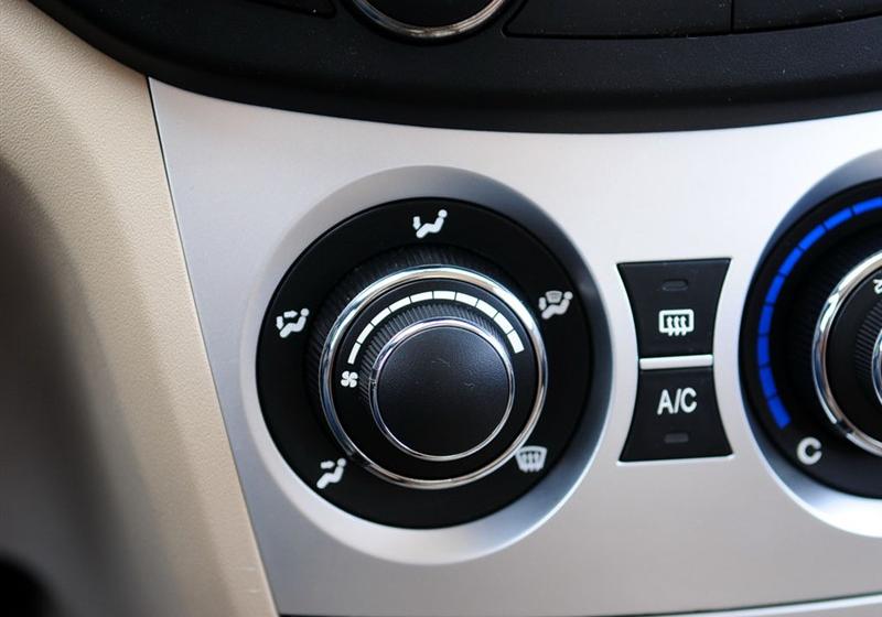 長城汽車 凌傲 2010款 1.5 MT超值版